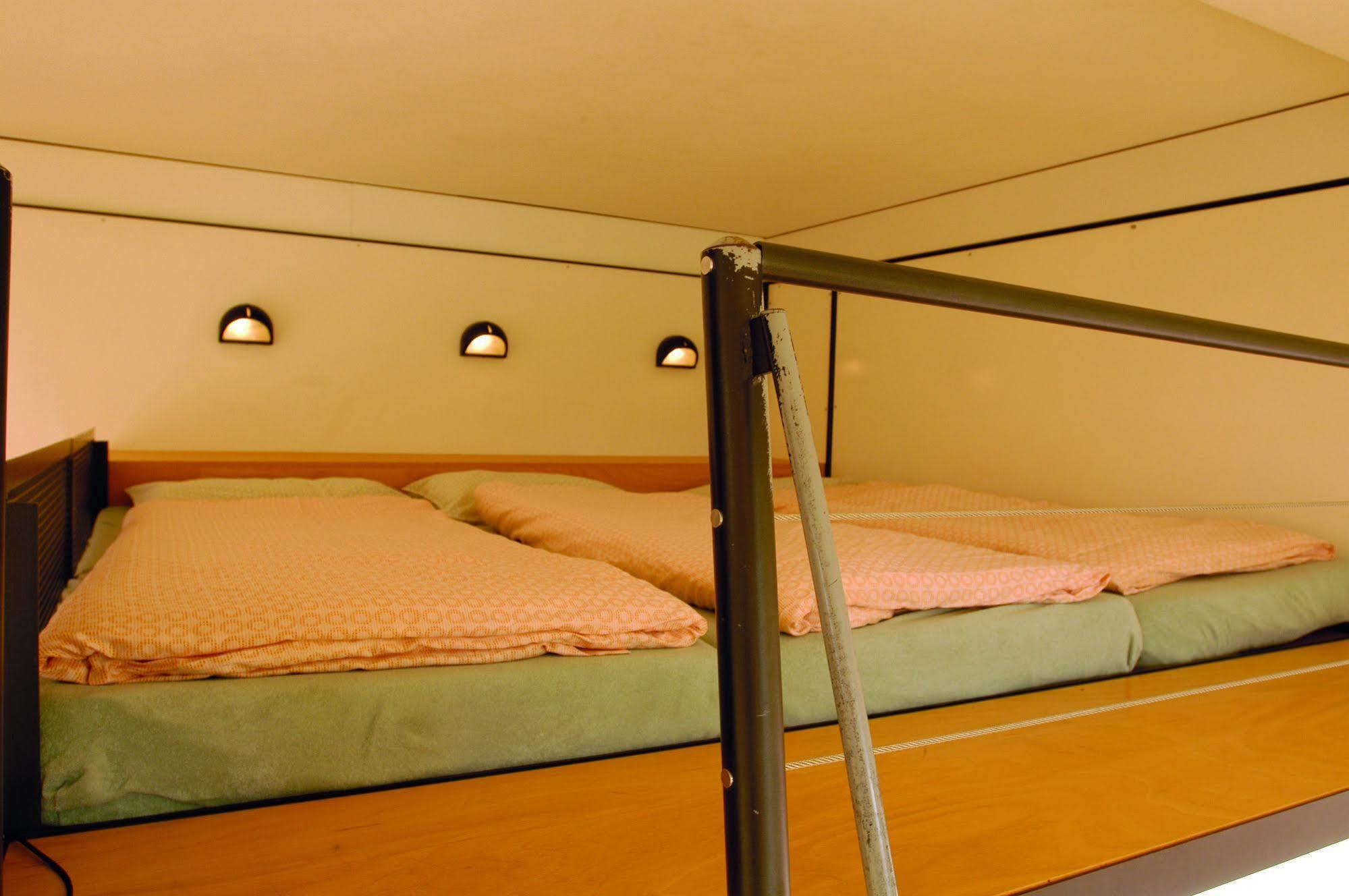 Solothurn Youth Hostel Exterior photo